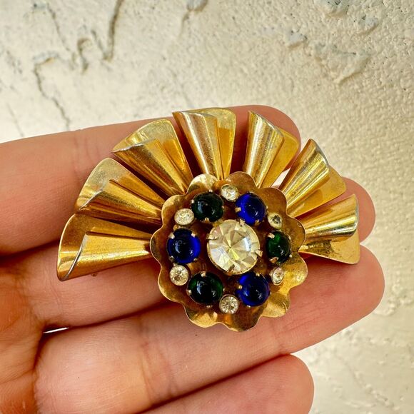 Vintage CORO EARLY ART Deco Vermeil Fab  Flower Brooch Pendant - Picture 2 of 6